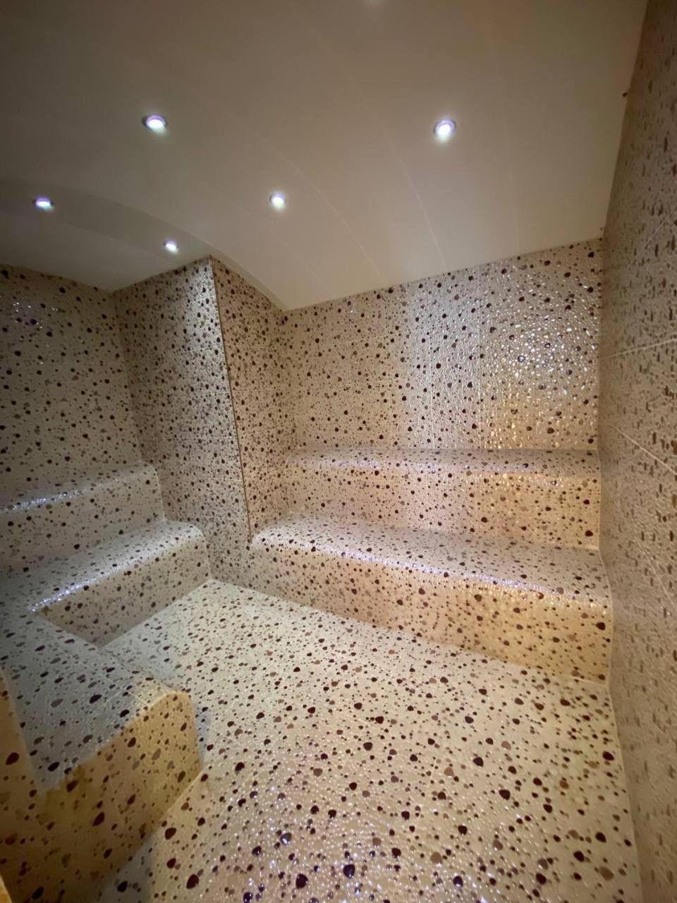 Sa Apartments! Sea View 1bd Flat *